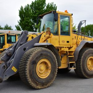 VOLVO L-120 E, SN 64680, 2005