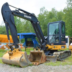 JOHN DEER 50G, SN 82213, 2015