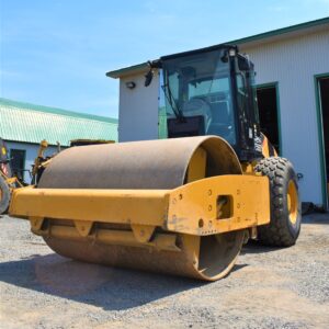 CAT CS56, SN 00330, 2008