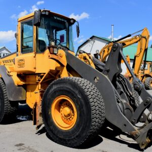 VOLVO L-90 E, SN 67365, 2006